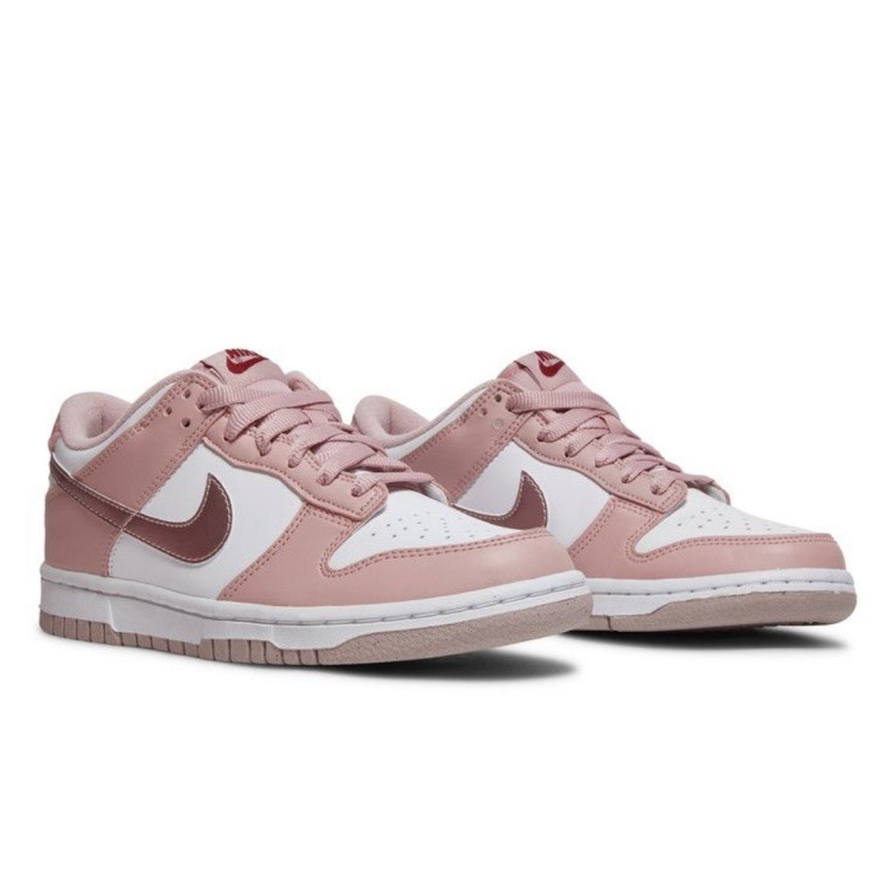 Nike dunk gs
Velvet pink 
Brand new - Picture 6 of 11